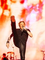 Guns N' Roses anuncia oito novos shows no Brasil em 2026; veja datas