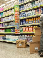 Inflação e balanços nos EUA, serviços no Brasil e mais destaques desta terça-feira