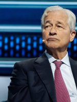 Jamie Dimon defende guerra dos EUA no Irã e diz que Ocidente demorou para reagir
