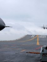 Japão diz que jatos chineses apontaram radares para aeronaves japonesas Japão diz que jatos chineses apontaram radares para aeronaves japonesas