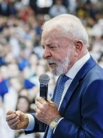 Lula diz que vai à cúpula do G7 para “colocar ordem na casa”