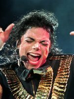 Michael Jackson: série sobre casos de abuso infantil envolvendo cantor Michael Jackson: série sobre casos de abuso infantil envolvendo cantor ganha trailer; assista