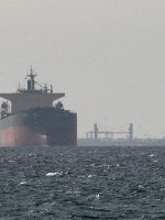 Mídia iraniana relata ataques entre EUA e Irã em Ormuz apesar de cessar-fogo