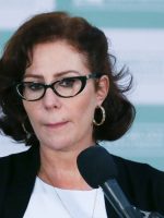 Moraes determina que Brasil inicie trâmites para extradição de Carla Moraes determina que Brasil inicie trâmites para extradição de Carla Zambelli