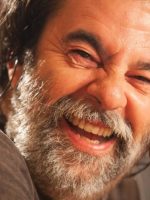 Morre aos 70 anos Moogie Canazio, conceituado engenheiro de som e produtor da indústria fonográfica