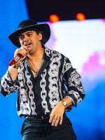 Natanzinho Lima destrói sucesso de Cássia Eller entre as músicas Natanzinho Lima destrói sucesso de Cássia Eller entre as músicas inéditas do álbum ao vivo 'Na liga em Sampa'