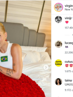 No Dia dos Namorados, Vini Jr. comenta com coração em No Dia dos Namorados, Vini Jr. comenta com coração em post de Virginia com buquê