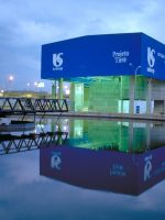 No STF, Zanin vota para manter privatização da Sabesp; Fux suspende julgamento