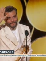 O delírio coletivo de quando Wagner Moura virou vocalista do Legião Urbana por duas noites