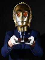 Objetos de ‘Tubarão’, ‘Exterminador do Futuro’ e ‘Star Wars’ irão Objetos de 'Tubarão', 'Exterminador do Futuro' e 'Star Wars' irão a leilão nos EUA