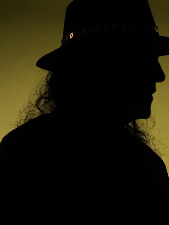 Os 80 anos de Alceu Valença motivam musical de teatro que se une a álbum, turnê e documentário sobre o artista