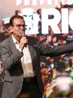 Paes conquista apoio do MDB, que vai indicar irmã de Paes conquista apoio do MDB, que vai indicar irmã de Washington Reis para vice no RJ