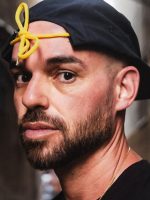 Papatinho segue o baile com EP em que põe o Papatinho segue o baile com EP em que põe o bloco do funk na rua com Anitta, Jason Derulo, Kevin O Chris e L7nnon