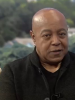 Peabo Bryson, vencedor do Grammy com músicas de 'A bela e a fera' e 'Aladdin', morre aos 75 anos