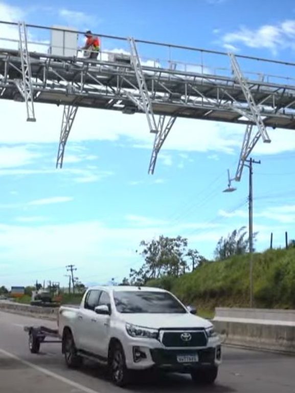 Pedágio free flow na Dutra começa a operar; veja como Pedágio free flow na Dutra começa a operar; veja como funciona a cobrança