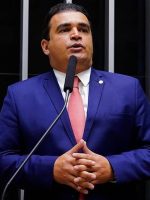 Relator de processo de cassação de Eduardo defende anistia - 26/09/2025 - Poder