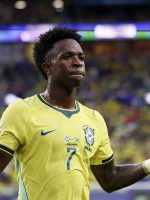 Seleção evolui e joga bem, porém vira-latismo persiste