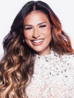 Simone Mendes junta ídolos sertanejos dos anos 1990 na gravação ao vivo do álbum audiovisual 'Minhas memórias'