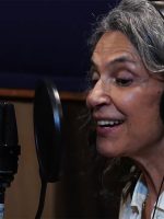 Simone, Seu Jorge, Silva, Zé Ibarra e Zélia Duncan cantam Henri Salvador em álbum agendado para fim de junho