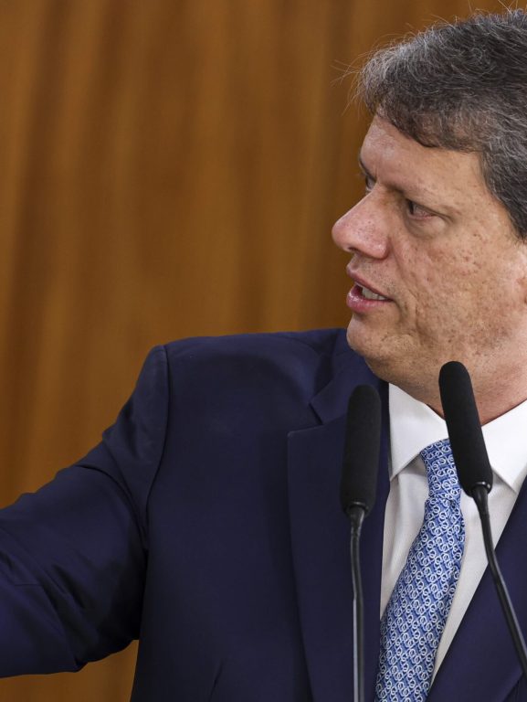 Tarcísio perde tração, apesar de preferência de setores da direita, mostra AtlasIntel