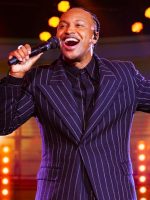 Thiaguinho segue o baile em 'Bem black 2', álbum com Negra Li, samba-rock de Walmir Borges e pagode com soul