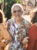 Trio Janaju dá voz à natureza no bom álbum 'Lindeira' entre cateretê, ecos mineiros e canções de Roberto Carlos