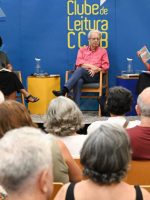 Um reencontro com a literatura: clubes do leitura crescem pelo país