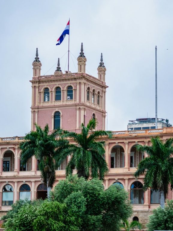 Vale a pena levar o seu negócio para o Paraguai? Veja prós e contras da mudança