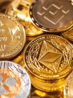 cripto sobe e tenta retomada, de olho em dados e expectativa de juros