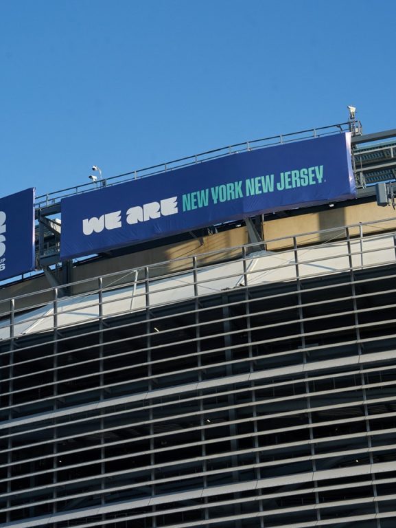 tarifa de R$ 700 para ônibus da Copa vira guerra política nos EUA